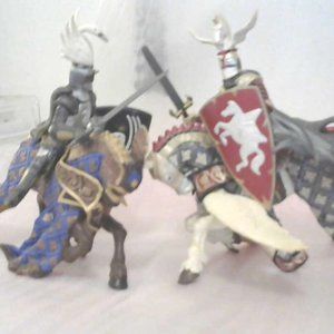 17 TH CENTERY MID EVIL NIGHTS IN ARMOR, FOR BATTLE